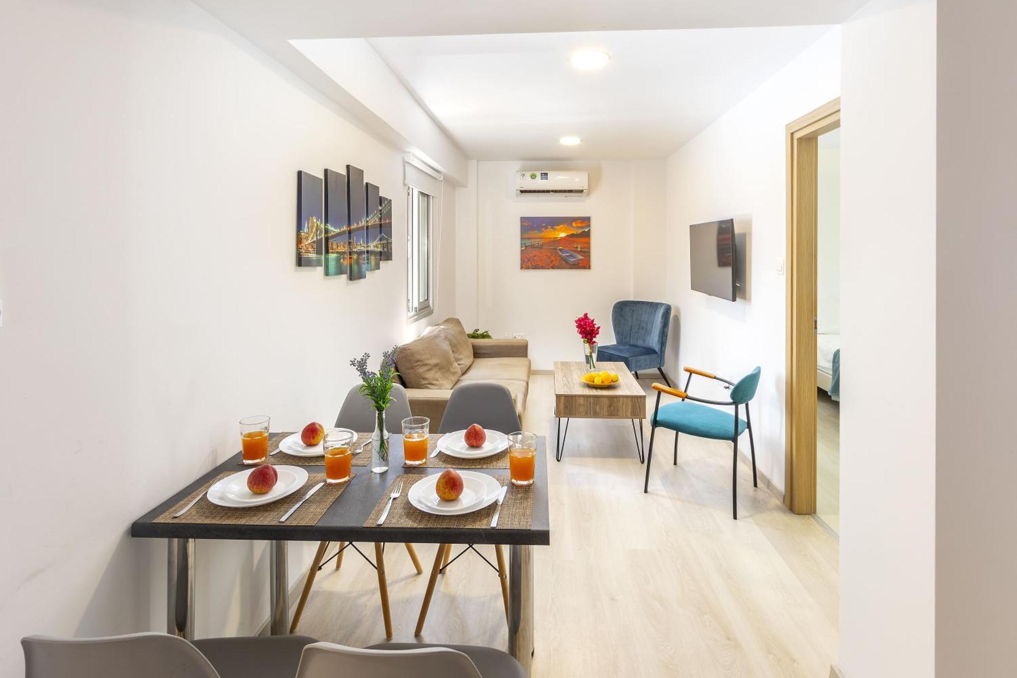 C-Premium Apts 100M From Beach And City Centre Larnaca Eksteriør billede
