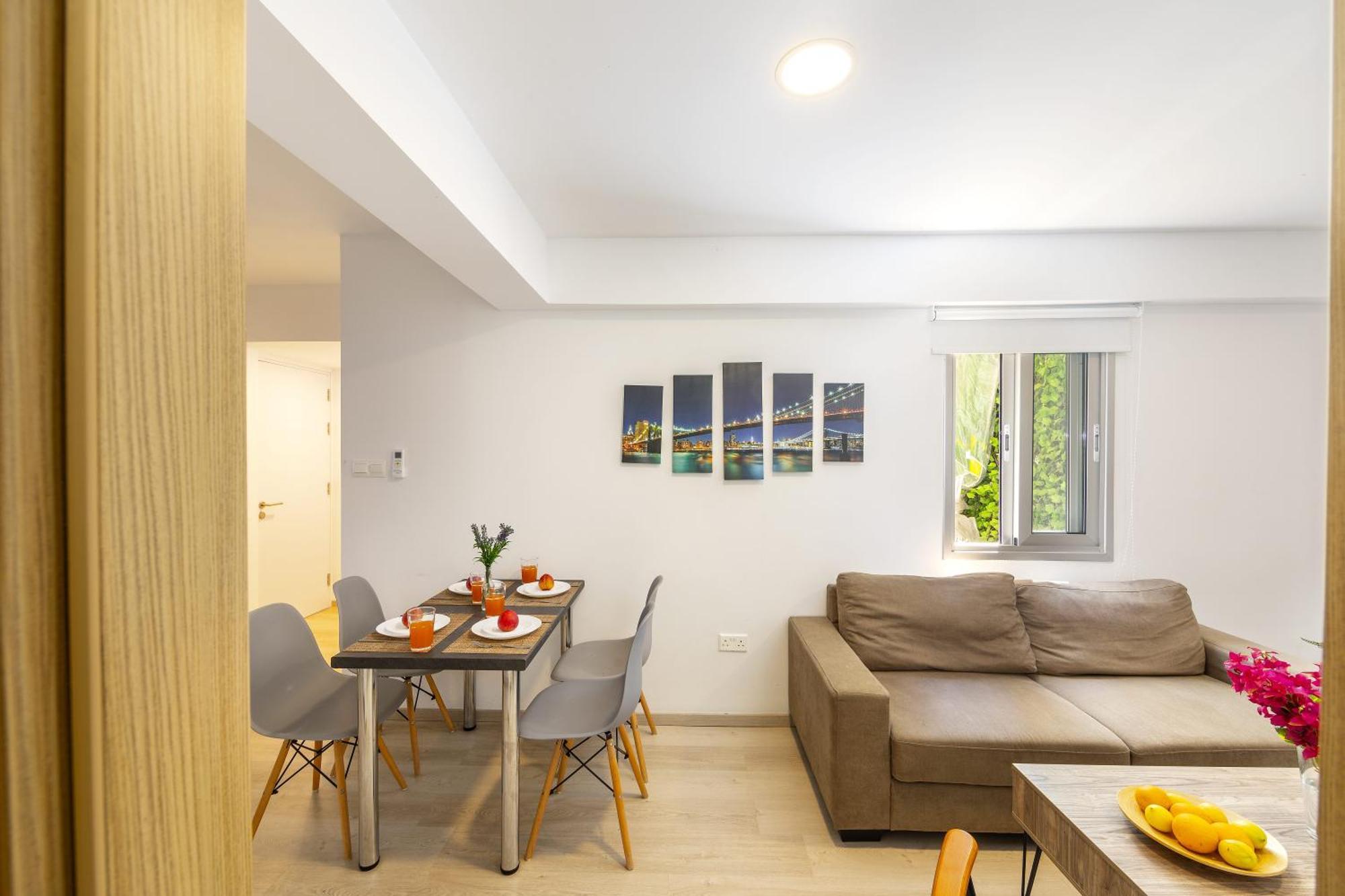 C-Premium Apts 100M From Beach And City Centre Larnaca Eksteriør billede