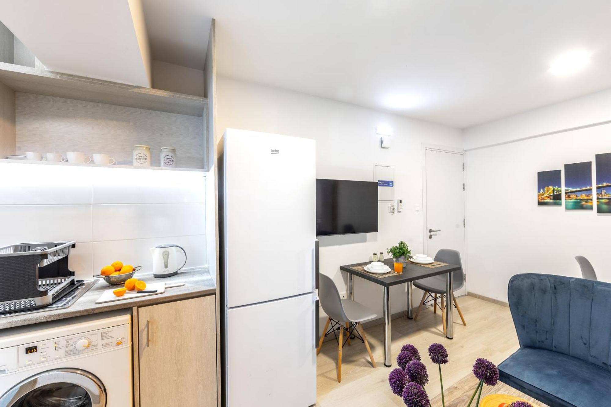 C-Premium Apts 100M From Beach And City Centre Larnaca Eksteriør billede