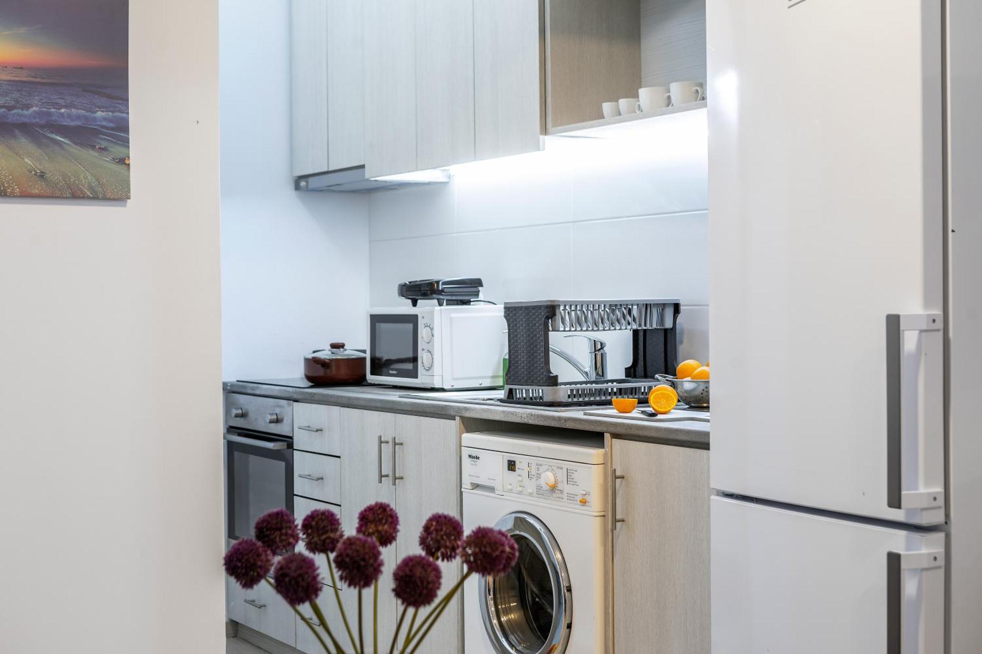 C-Premium Apts 100M From Beach And City Centre Larnaca Eksteriør billede