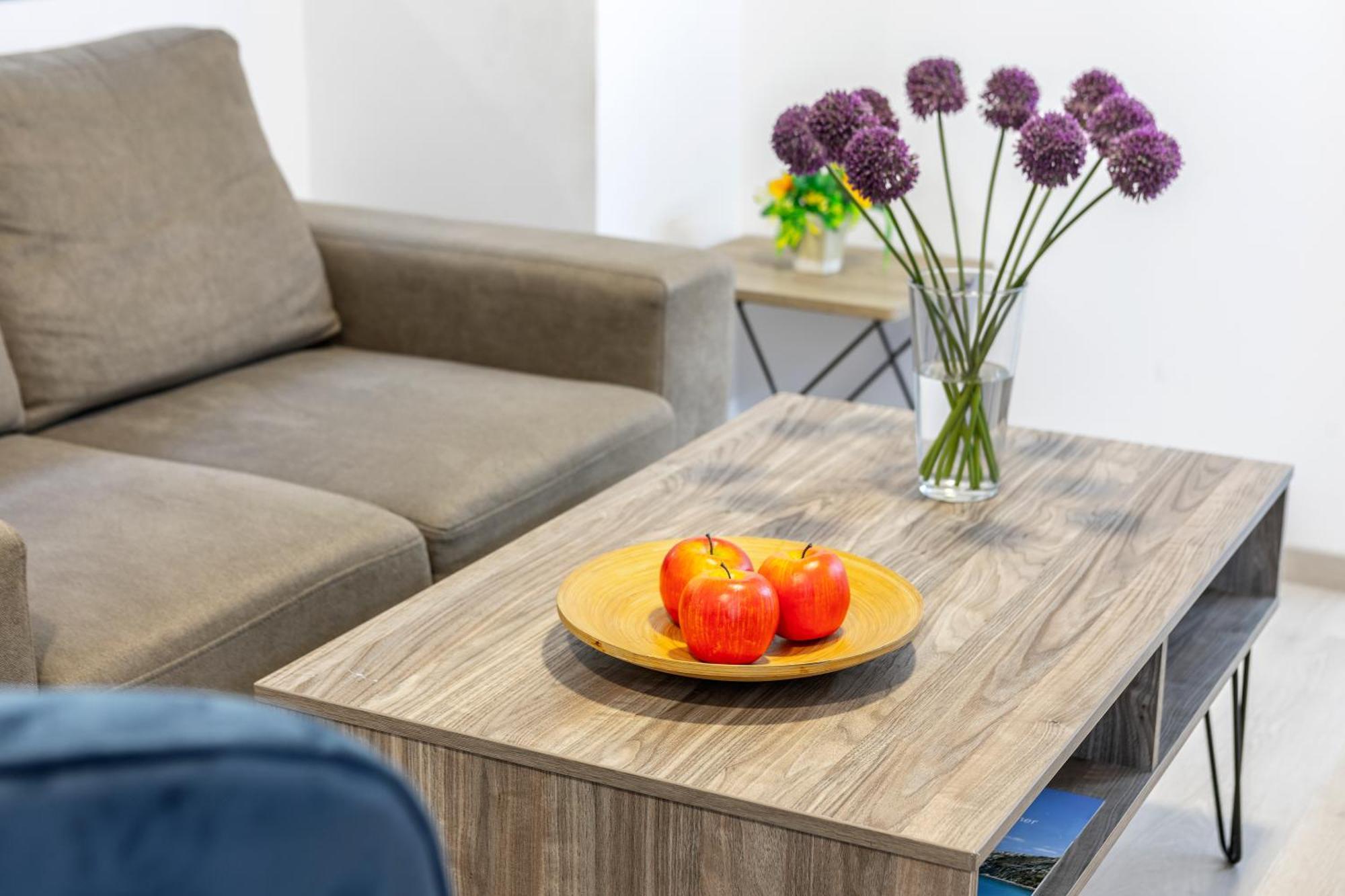 C-Premium Apts 100M From Beach And City Centre Larnaca Eksteriør billede